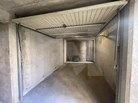 garage 16m2 - quai/gare