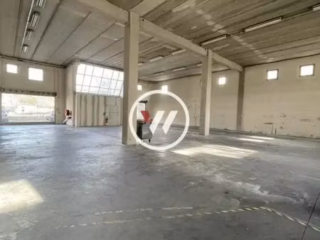 local commercial a louer