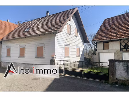 maison construite en 1948  développant une surface habitable