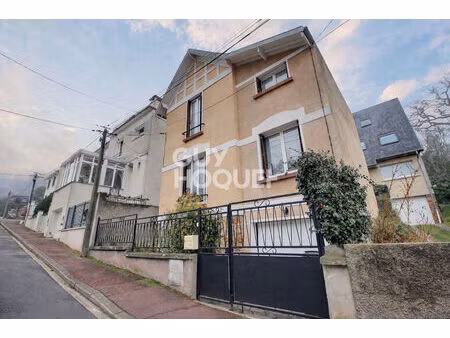 quartier rive droite - a vendre maison 7 pieces au calme - jardin garage