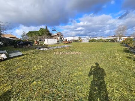 pechbonnieu – terrain constructible 1 089 m²