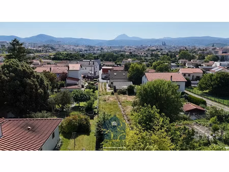 vente terrain 779 m² à clermont-ferrand (63000)  199 000 €