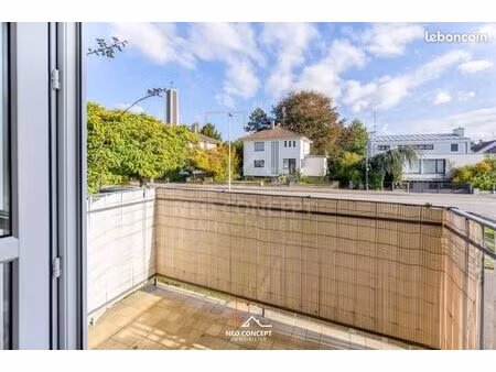 appartement 3 pièces 80 m²