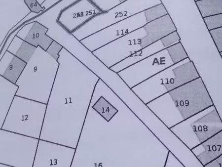 terrains constructible ( ville ) 141m 2