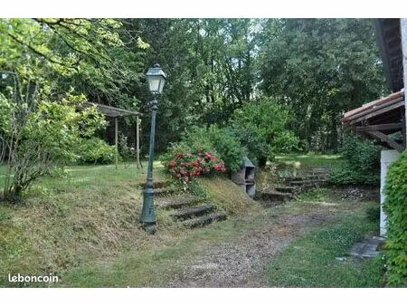 maison à la campagne