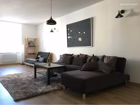 beau t2 meublé lumineux brioude centre