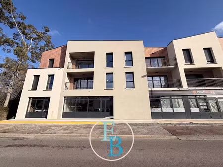 vente locaux professionnels 1 pièce 51.91 m² à bavent (14860)  141 600 €