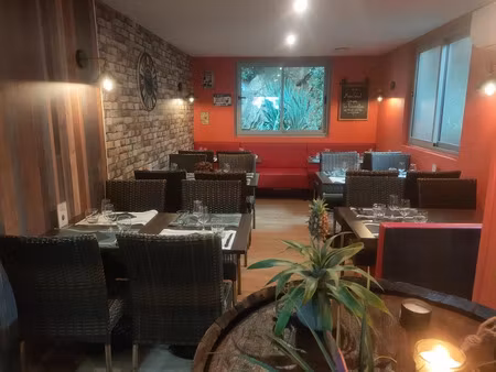 vente locaux professionnels 120 m² à hennebont (56700)  97 500 €