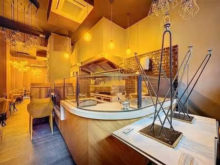 commerce - rez-de-chausée