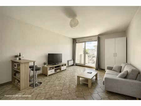 location appartement 1 pièce 25.4 m² à nimes (30000)  444 €