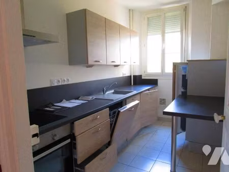 location appartement 67.49 m² à chalons-en-champagne (51000)  510 €