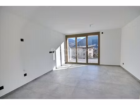 très bel appartement 2 pièces dans une résidence neuve