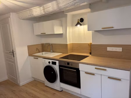 location appartement 3 pièces 70 m² à castellar (06500)