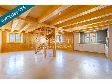 appartement rénové  110m²  3 ch  cave  ornans