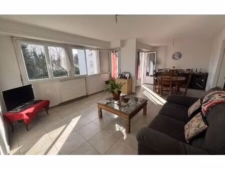 appartement jurançon 70 m² t-3 à vendre  159 000 €