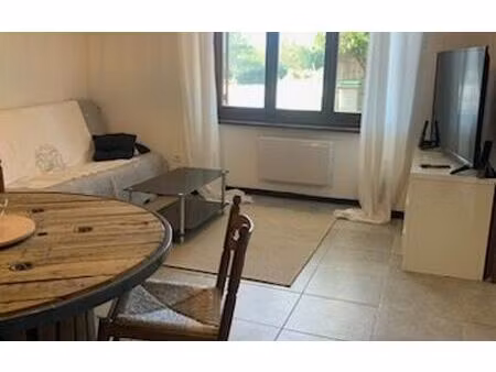 location appartement  64 m² t-2 à moussac  590 €