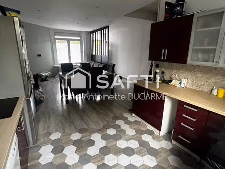 maison de ville lumineuse et familiale