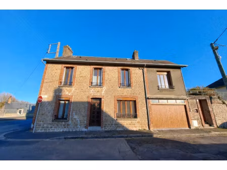 maison centre-ville de la ferte mace