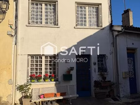 maison de ville avec locataire en place – idéal investissement