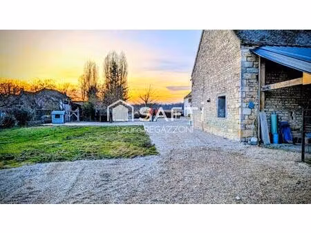 famille ou projet pro : maison en pierre  5 chambres  terrain piscinable  dépendances