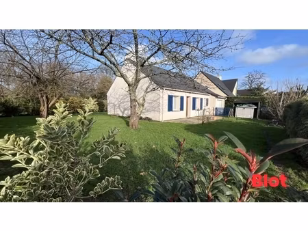 a vendre en exclusivité- saint sulpice la forêt - 6 pièces - 5 chambres - 113 m²