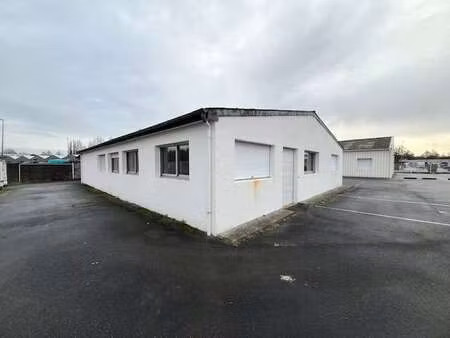 location bureaux et commerces à la chapelle-sur-erdre (44240) : à louer / 250m² la chapell