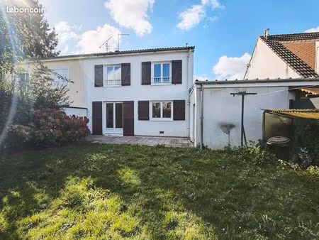 maison 4 pièces 81 m²