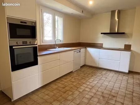 maison de ville 5 pièces 140 m²