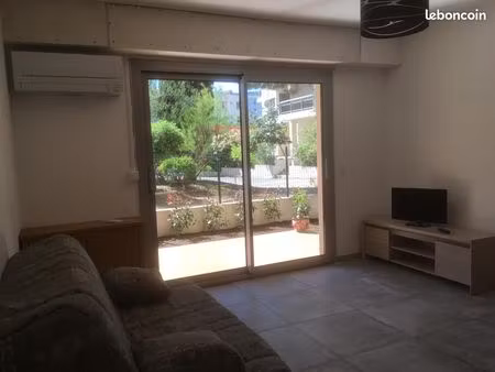 calvi - loue studio meuble - libre 1er mars