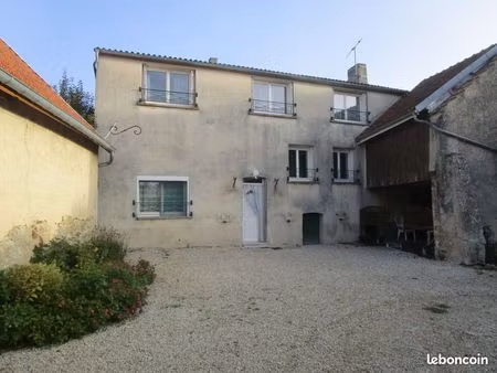 maison 3 pièces 101 m²