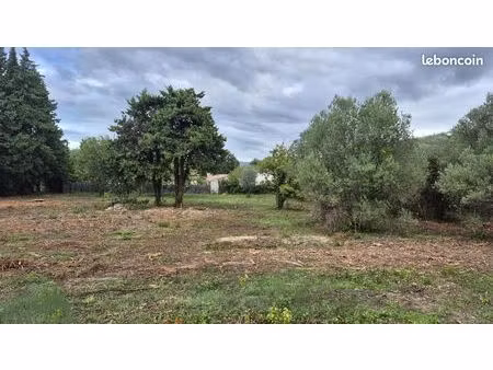 terrain 550 m² malataverne