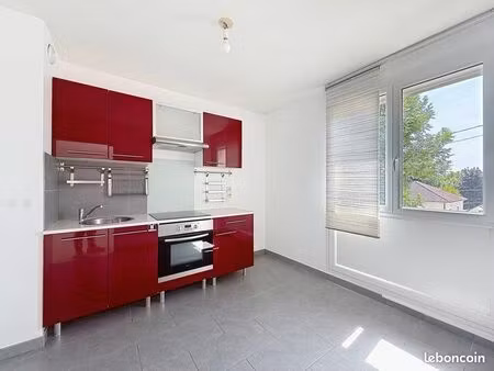 beau t2 lumineux 47 m² – cuisine équipée  chauffage au sol