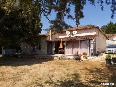 maison en campagne avec jardin 24300 lussas