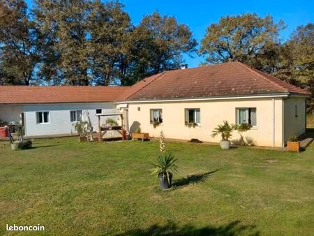 maison de plein pied 163 m2 avec jardin