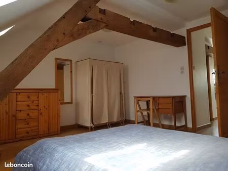 joli t2 meublé mansardé