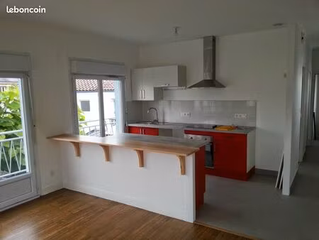 apparemment t3 belleville sur vie