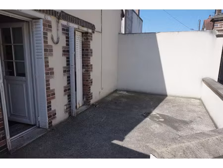 location maison 2 pièces 27.82 m² à sens (89100)  390 €