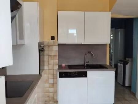 location maison 89.38 m² à chalons-en-champagne (51000)  840 €