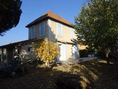 location maison 5 pièces 79.74 m² à oraison (04700)  1 162 €