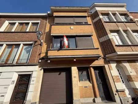 maison d'habitation + atelier à jette