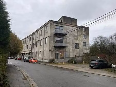 immeuble 16 unités + parkings