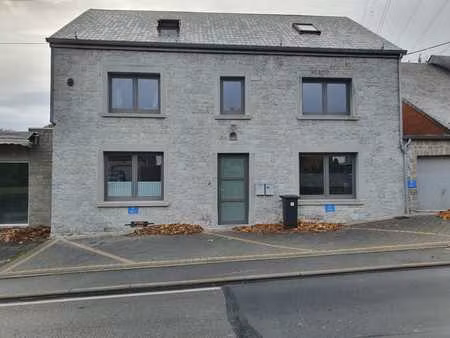 belle maison 3 façades au centre de vezin