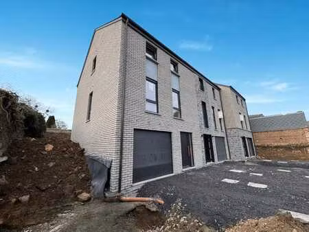 superbe maison - en cours de finition- idéalement située !