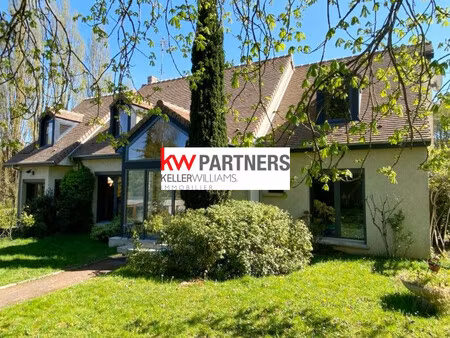 maison t11 (184 m²) à vendre à saint remy l honore