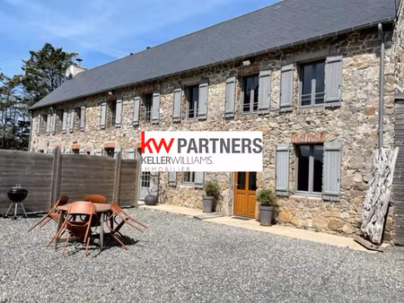 à vendre – propriété équestre rénovée avec accès plage