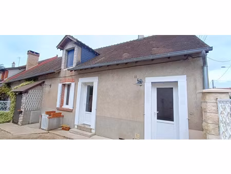 location maison 2 pièces 75.62 m² à saint-denis-sur-loire (41000)  600 €