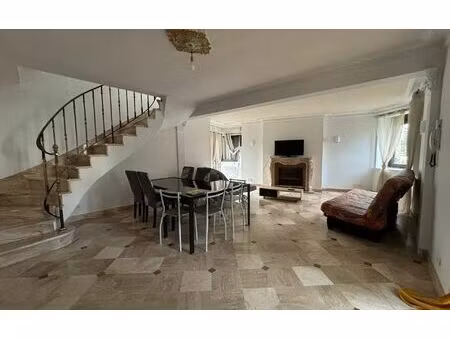 location appartement  74.92 m² t-3 à châteaubriant  737 €