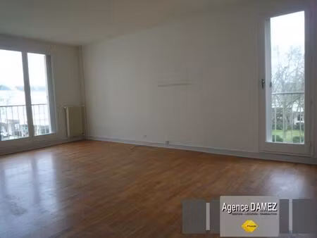 appartement 2 pièces - 45 m² - dourdan - a louer