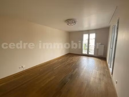 appartement t3 - terrasse + box