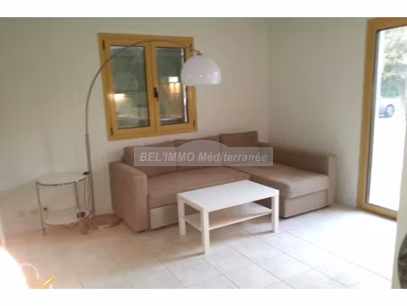 studio de 20 m2 + loggia